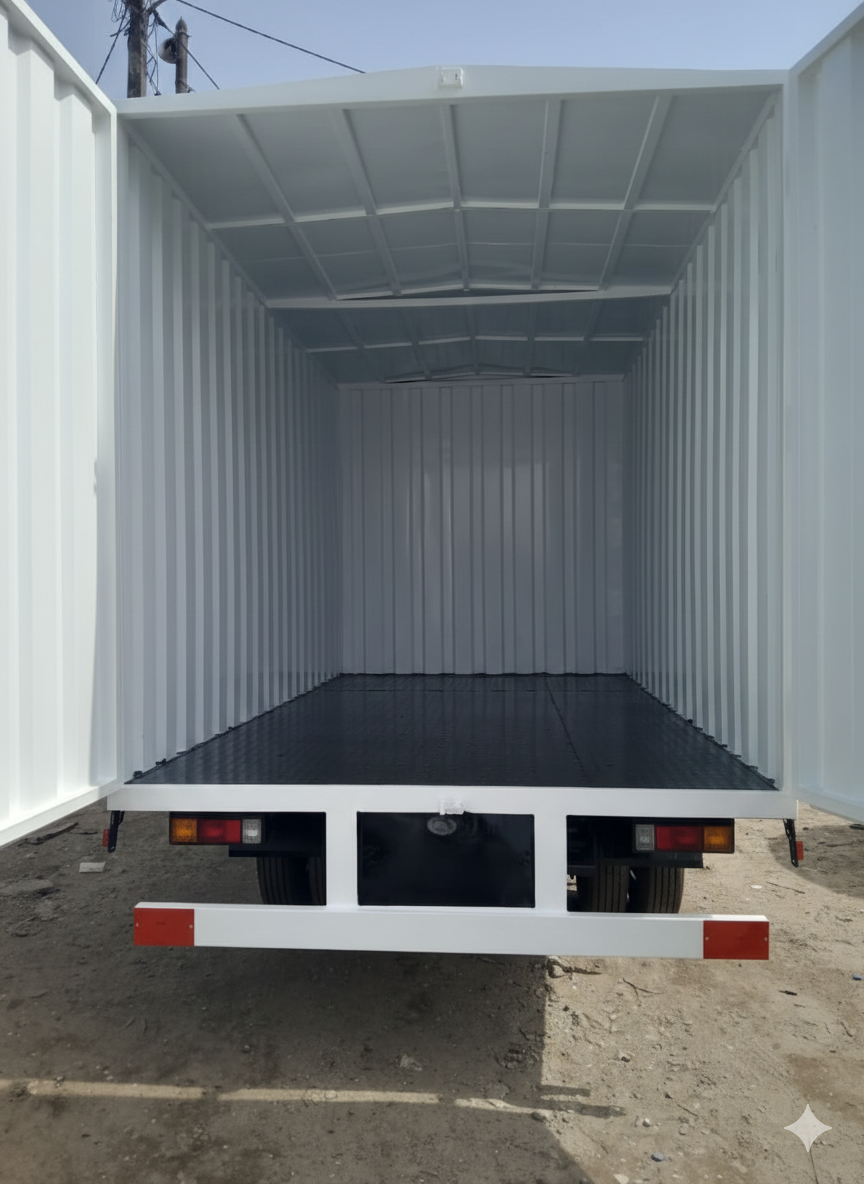 Fourgon métallique 2